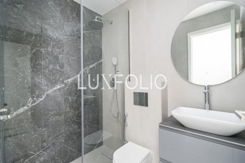 Lägenhet till försäljning i Dubai Marina, Dubai, UAE 1 sovrum, 75 kvm Nr. 627769 - fotografi 17