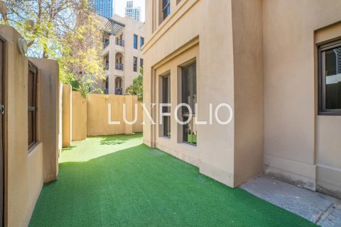 Apartment sa Old Town, Dubai, UAE 2 silid-tulugan, 232 sq.m. № 627775