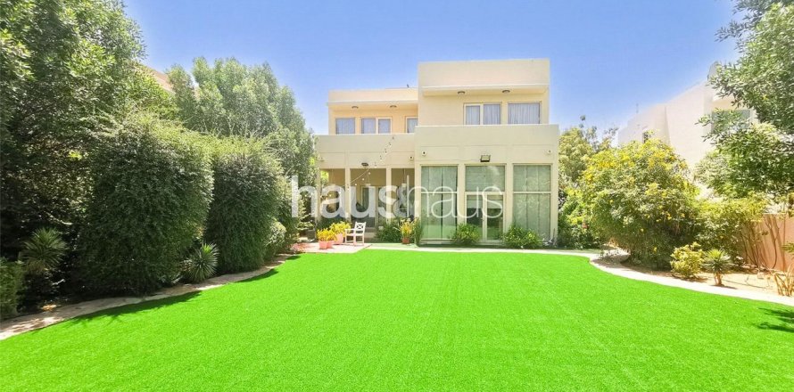 ویلا در Arabian Ranches، Dubai ، امارات متحده عربی 3 خوابه ، 299 متر مربع.  شماره 626186