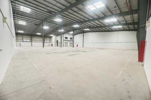 Depozit în Jebel Ali, Dubai, EAU 2322.6 mp.  №569317