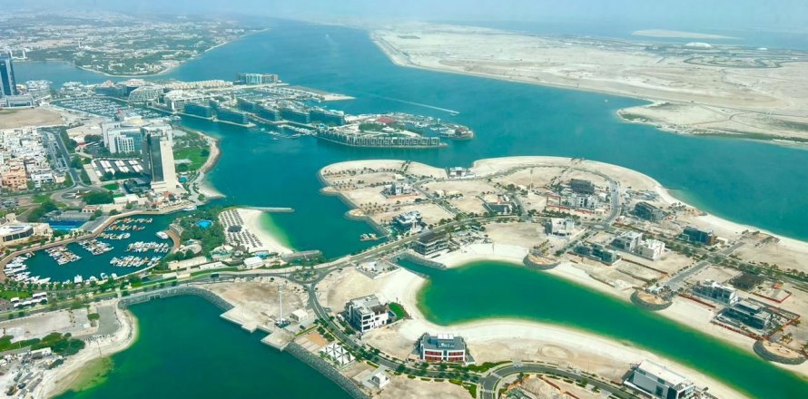 Apartment i Corniche Road, Abu Dhabi, UAE 3 soveværelser, 176 kvm № 446845