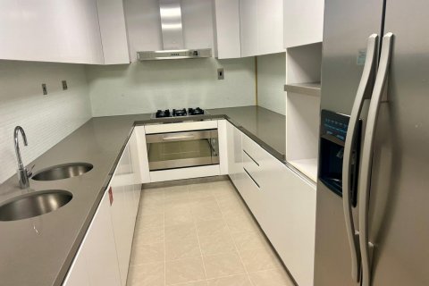 Apartment til leje i Corniche Road, Abu Dhabi, UAE 3 soveværelser, 176 kvm № 446845 - foto 5