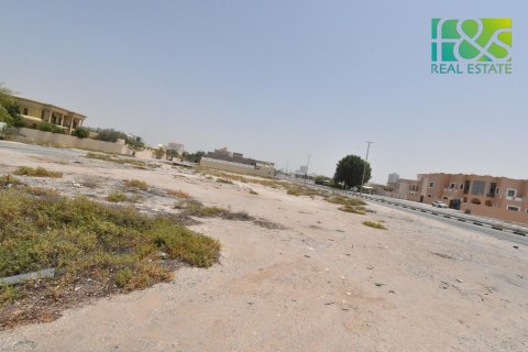 Land til salg i Al Mairid, Ras Al Khaimah, UAE 900 kvm № 568516 - foto 2