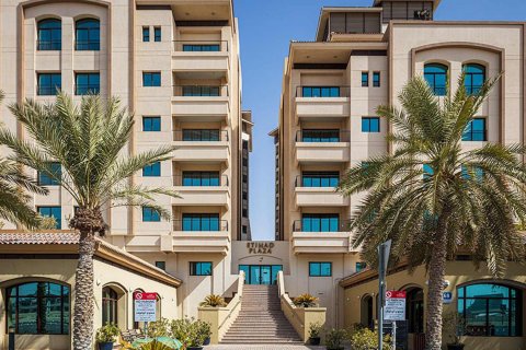 ETIHAD PLAZA IN KHALIFA CITY në Khalifa City, Abu Dhabi, Emiratet e Bashkuara Arabe № 224971