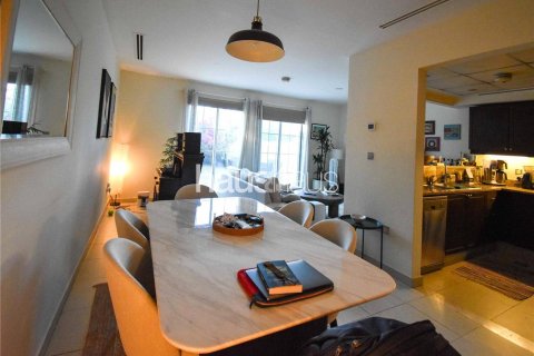 Townhouse de vânzare în Jumeirah Village Triangle, Dubai, EAU 1 dormitor, 152 mp. №625885 - poză 3