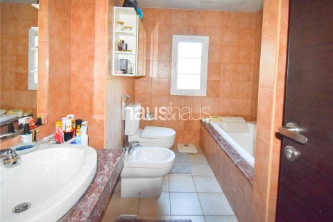 Townhouse de vânzare în Jumeirah Village Triangle, Dubai, EAU 1 dormitor, 152 mp. №625885 - poză 10