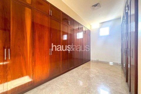 Vila v Emirates Hills, Dubai, SAE 6 ložnice, 860 m² Č.: 625889 - fotografie 19