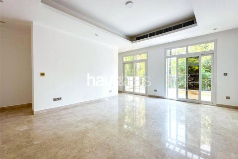 Vila v Emirates Hills, Dubai, SAE 6 ložnice, 860 m² Č.: 625889 - fotografie 29