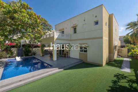 Villa Meadows, Dubaijā, AAE 4 istabas, 373 m2 Nr. 626422