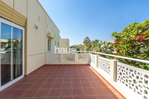 Vila v Meadows, Dubai, SAE 4 ložnice, 373 m² Č.: 626422 - fotografie 10