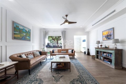Vila v Meadows, Dubai, SAE 4 ložnice, 373 m² Č.: 626422 - fotografie 24