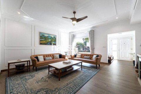 Vila v Meadows, Dubai, SAE 4 ložnice, 373 m² Č.: 626422 - fotografie 18