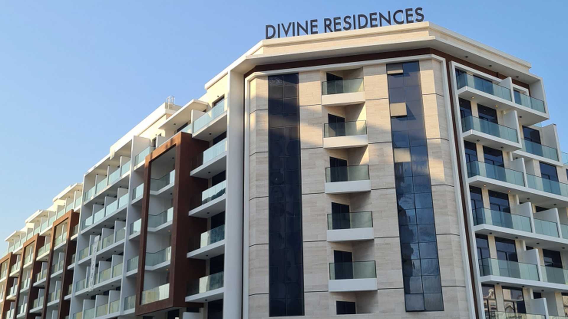 DIVINE RESIDENCES