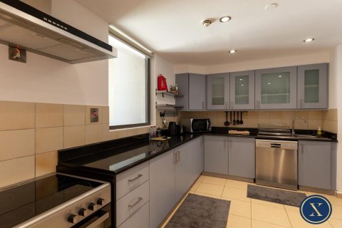 Apartemen di Jumeirah Beach Residence, Dubai, UEA 1 kamar tidur, 112 m2 nomor 627918 - foto 16