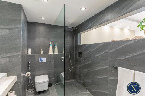 Apartemen di Jumeirah Beach Residence, Dubai, UEA 1 kamar tidur, 112 m2 nomor 627918 - foto 20