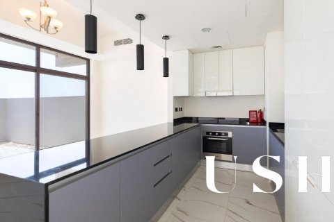 Casa urbana para venda em Mohammed Bin Rashid City, Dubai, EAU 4 quartos, 301 m2 № 628990 - foto 6