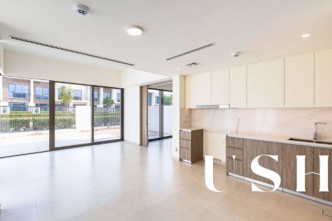 Vila u The Valley, Dubai, UAE 4 spavaćih soba, 255 m2 Br. 628989 - fotografija 2