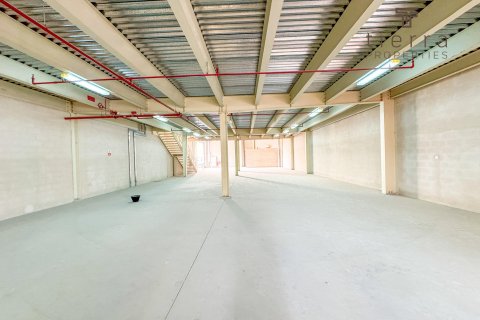 Bodega sa Dubai, UAE 738.6 sq.m. № 569332 - larawan 4