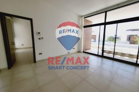 Villa para arrendamento em Yas Island, Abu Dhabi, EAU 5 quartos, 548 m2 № 458010 - foto 16