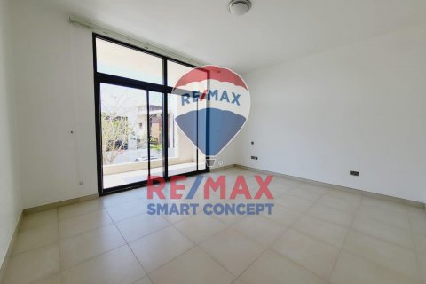 Villa para arrendamento em Yas Island, Abu Dhabi, EAU 5 quartos, 548 m2 № 458010 - foto 18