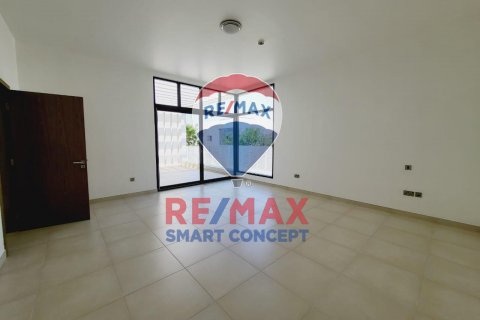 Villa para arrendamento em Yas Island, Abu Dhabi, EAU 5 quartos, 548 m2 № 458010 - foto 21