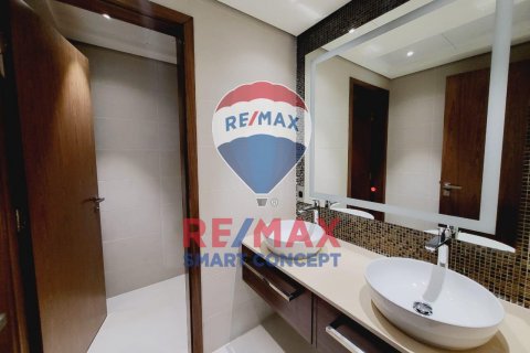 Villa para arrendamento em Yas Island, Abu Dhabi, EAU 5 quartos, 548 m2 № 458010 - foto 28