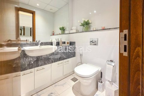 Apartament në Business Bay, Dubai, Emiratet e Bashkuara Arabe 3 dhoma gjumi, 185 m2. № 625948 - Foto 8