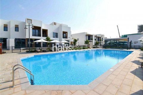 Villa zum Verkauf in Arabian Ranches 3, Dubai, VAE 3 Schlafzimmer, 205 m2 Nr. 625852 - Foto 4