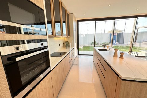 Willa na sprzedaż w Saadiyat Island, Abu Dhabi, ZEA 5 sypialnie, 792.2 mkw., nr 589020 - zdjęcie 4