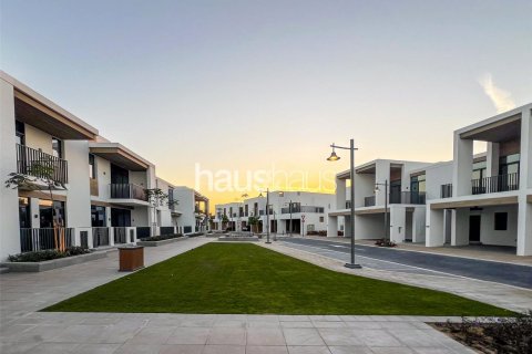 Stadthaus in Arabian Ranches 3, Dubai, VAE: 3 Schlafzimmer, 208 m2 Nr. 625161