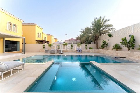 فيلا للبيع في Jumeirah Park، دبي، الإمارات العربية المتحدة 3 غرفة نوم ، 295 متر مربع ، رقم 625163 - صورة 26