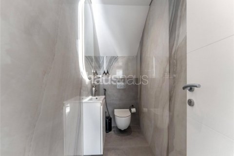 فيلا للبيع في Jumeirah Park، دبي، الإمارات العربية المتحدة 3 غرفة نوم ، 295 متر مربع ، رقم 625163 - صورة 11