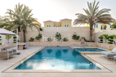 فيلا للبيع في Jumeirah Park، دبي، الإمارات العربية المتحدة 3 غرفة نوم ، 295 متر مربع ، رقم 625163 - صورة 25
