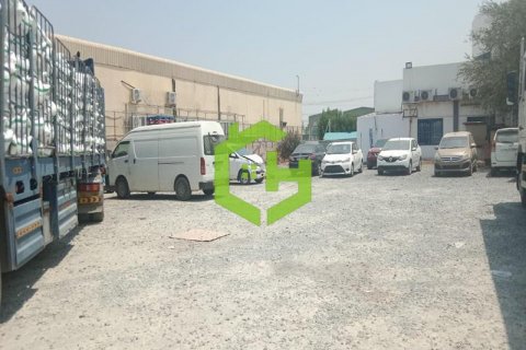 Terreno en alquiler en Al Qusais, Dubai, EAU 1326.4 m2 № 457522 - foto 3