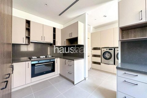 Вилла Tilal Al Ghaf, Дубай, БАӘ-да 5 жатын бөлмелер, 527 м² № 625499 - фото 13
