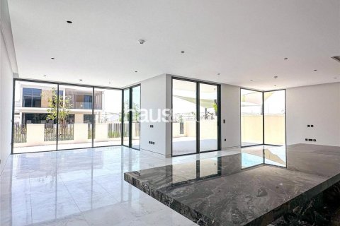 Вилла Tilal Al Ghaf, Дубай, БАӘ-да 5 жатын бөлмелер, 527 м² № 625499 - фото 2