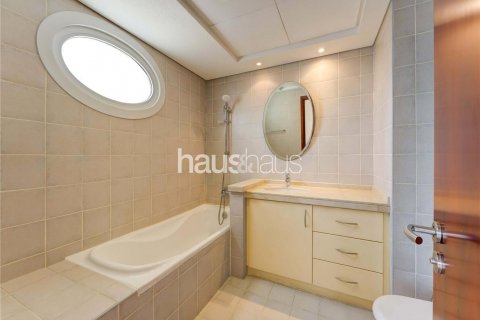 Villa à vendre à Dubai Investment Park, Dubai, EAU 5 chambres, 577 m2 № 625390 - photo 30