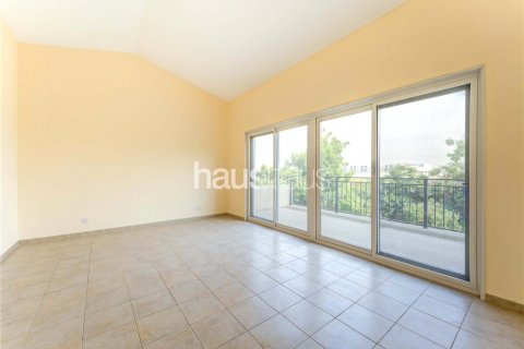 Villa à vendre à Dubai Investment Park, Dubai, EAU 5 chambres, 577 m2 № 625390 - photo 22