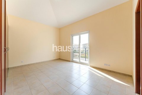 Villa à vendre à Dubai Investment Park, Dubai, EAU 5 chambres, 577 m2 № 625390 - photo 27