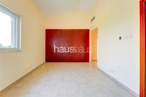 Villa à vendre à Dubai Investment Park, Dubai, EAU 5 chambres, 577 m2 № 625390 - photo 19