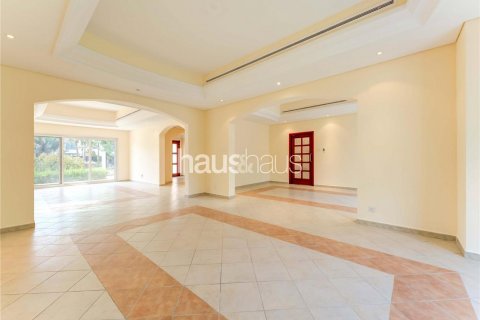 Villa à vendre à Dubai Investment Park, Dubai, EAU 5 chambres, 577 m2 № 625390 - photo 6