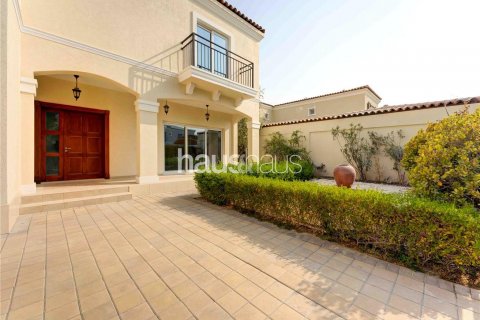 Villa à vendre à Dubai Investment Park, Dubai, EAU 5 chambres, 577 m2 № 625390 - photo 5