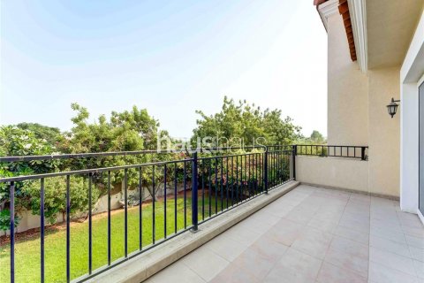 Villa à vendre à Dubai Investment Park, Dubai, EAU 5 chambres, 577 m2 № 625390 - photo 16