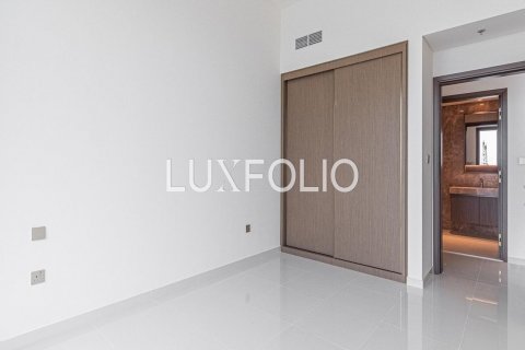 Apartmen di Dubai Harbour, Dubai, UAE 1 bilik tidur, 72 meter persegi № 627672 - foto 8
