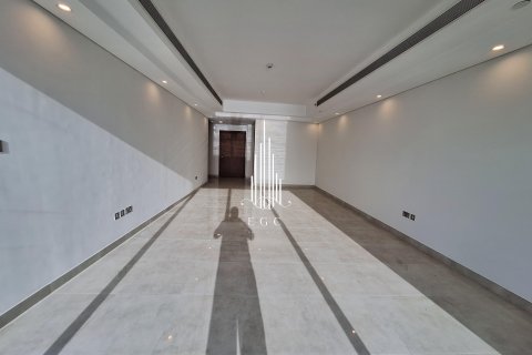 Снять в аренду квартиру в Corniche Road, Абу-Даби, ОАЭ 3 спальни, 227.6м2, № 482201 - фото 5
