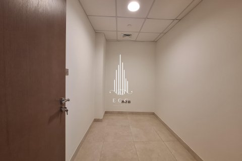 Снять в аренду квартиру в Corniche Road, Абу-Даби, ОАЭ 3 спальни, 227.6м2, № 482201 - фото 20
