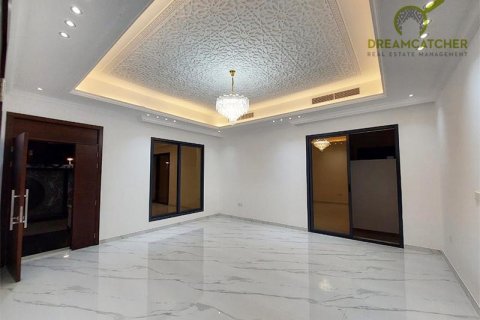 Vila v Al Helio, Ajman, SAE 5 ložnice, 362.3 m² Č.: 458975 - fotografie 5