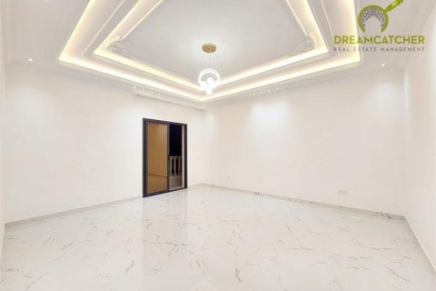 Vila v Al Helio, Ajman, SAE 5 ložnice, 362.3 m² Č.: 458975 - fotografie 9