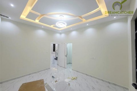 Vila v Al Yasmeen, Ajman, SAE 5 ložnice, 325.2 m² Č.: 458979 - fotografie 15