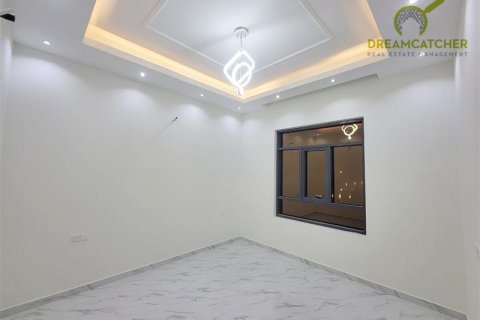 Vila v Al Yasmeen, Ajman, SAE 5 ložnice, 325.2 m² Č.: 458979 - fotografie 11